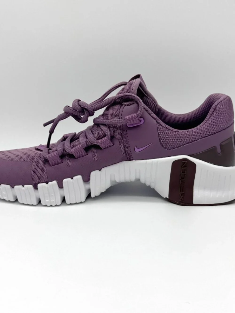 Nike Womens Metcon 5 Mauve Purple Sz 7.5 New w/o Box DV3950-500 Activewear